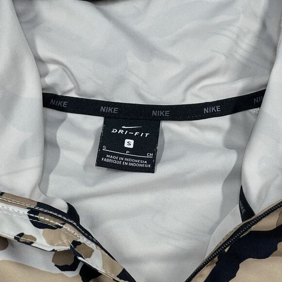 Nike Jacket Men Small Desert Camo Windbreaker Training DriFit Hoodie Lightweight - Picture 3 of 13